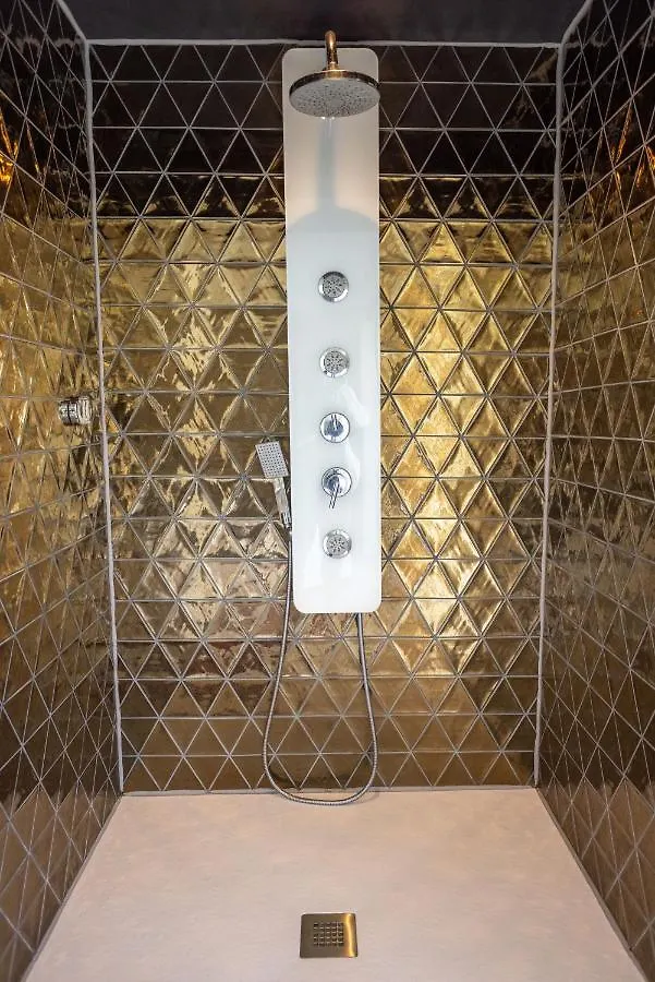 Guest house Les Suites Love 2 Spa Vue Mer Piscine Marseille