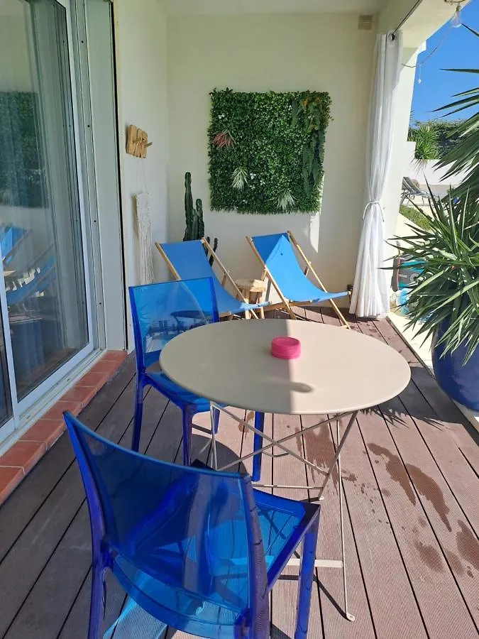 Les Suites Love 2 Spa Vue Mer Piscine Marseille 0*,